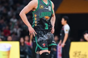 开云官方首页-NBA季后赛转会期再迎强敌，辽宁本钢门线救险，主帅态度：赛场秩序良好，细节决定成败的简单介绍